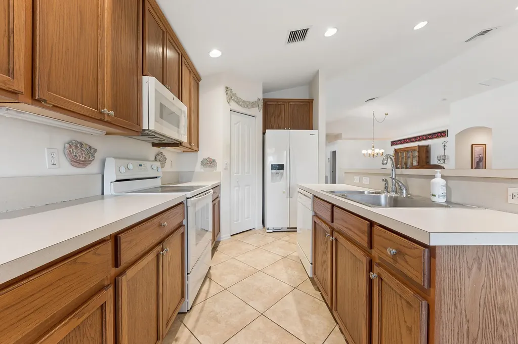 12119 Roma Road Boynton Beach FL 33437