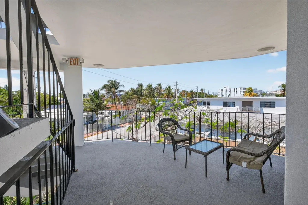 8125 Crespi Boulevard Miami Beach FL 33141