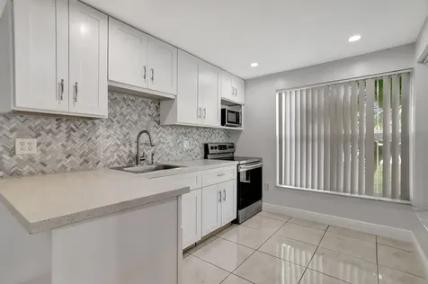 4156 Inverrary Drive Lauderhill FL 33319