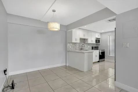 4156 Inverrary Drive Lauderhill FL 33319
