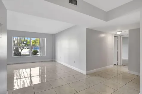 4156 Inverrary Drive Lauderhill FL 33319