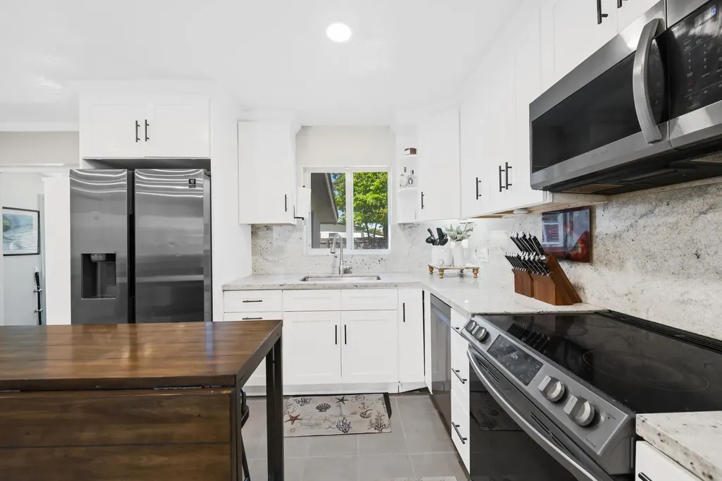 611 NW 18th Court Pompano Beach FL 33060