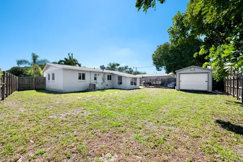 611 NW 18th Court Pompano Beach FL 33060