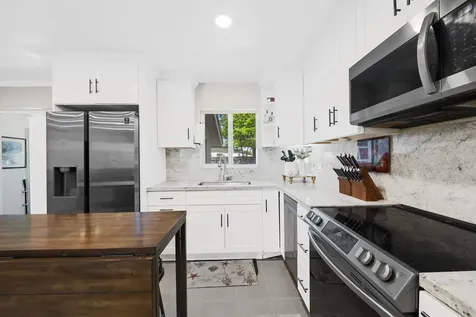 611 NW 18th Court Pompano Beach FL 33060