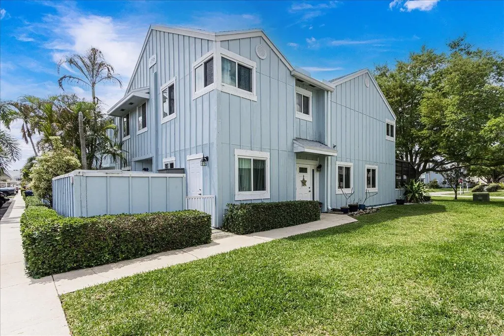 6198 Riverwalk Lane Jupiter FL 33458