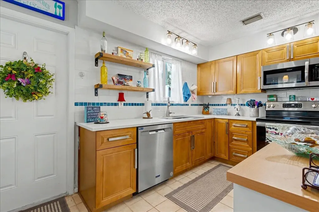 6198 Riverwalk Lane Jupiter FL 33458