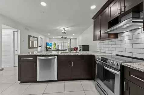 647 Marlboro Oval Greenacres FL 33467