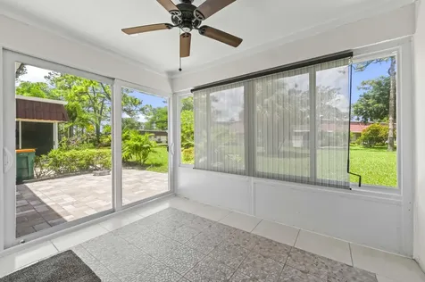 647 Marlboro Oval Greenacres FL 33467