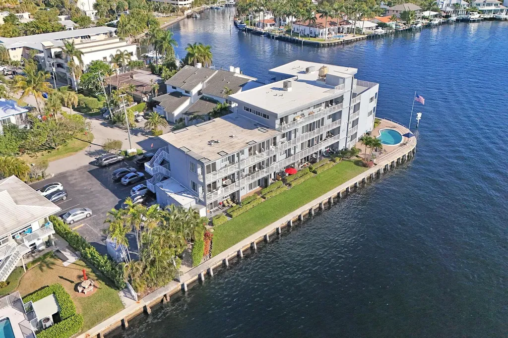 1201 S Riverside Drive Pompano Beach FL 33062