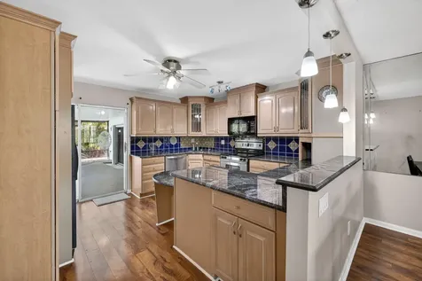 1040 SE 5th Street SE Stuart FL 34996