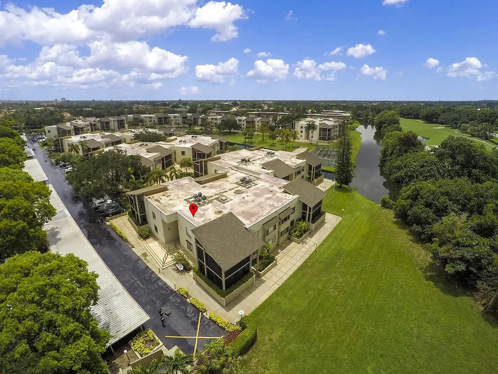 11811 Ave Of The Pga Palm Beach Gardens FL 33418