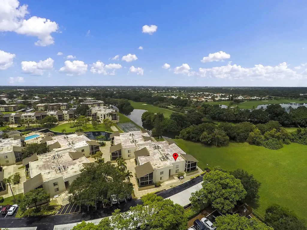 11811 Ave Of The Pga Palm Beach Gardens FL 33418