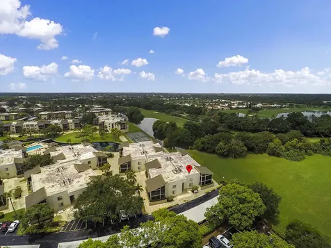 11811 Ave Of The Pga Palm Beach Gardens FL 33418