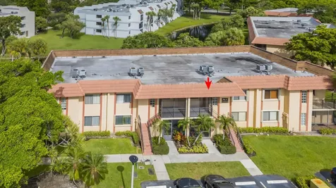 170 Lakeview Drive Weston FL 33326