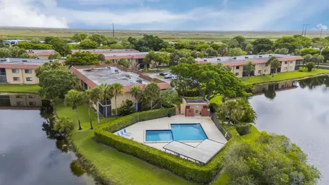 170 Lakeview Drive Weston FL 33326