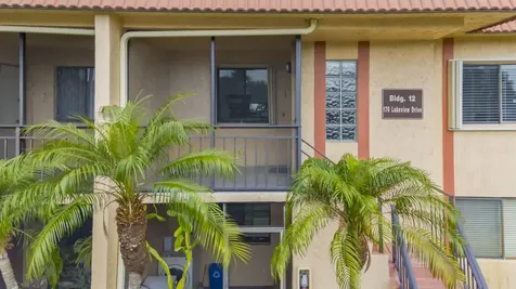 170 Lakeview Drive Weston FL 33326