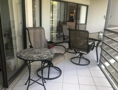 5851 Camino Del Sol Boca Raton FL 33433