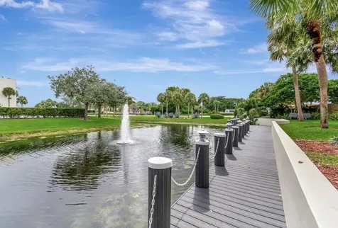 5851 Camino Del Sol Boca Raton FL 33433