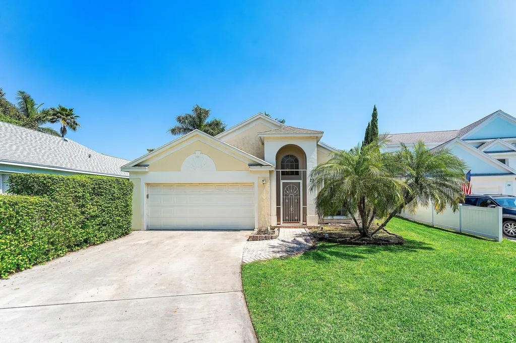 29 Swallow Drive Boynton Beach FL 33436