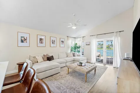 29 Swallow Drive Boynton Beach FL 33436