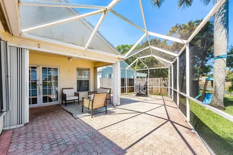 29 Swallow Drive Boynton Beach FL 33436