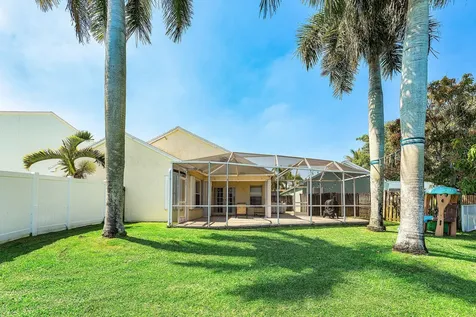 29 Swallow Drive Boynton Beach FL 33436