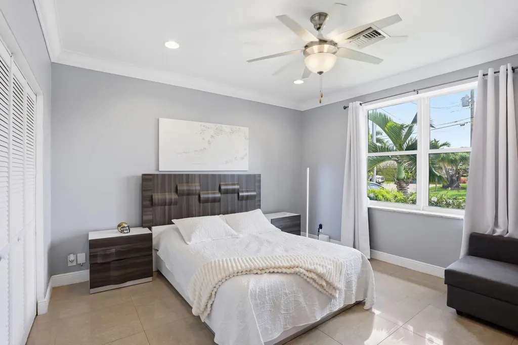 1467 NE 53rd Court Fort Lauderdale FL 33334
