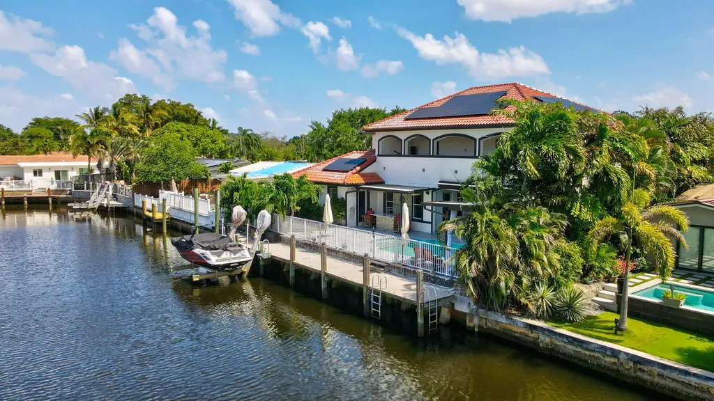 1467 NE 53rd Court Fort Lauderdale FL 33334