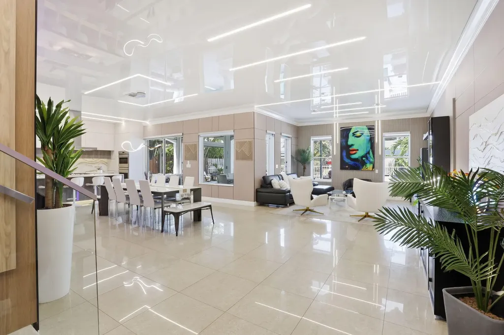 1467 NE 53rd Court Fort Lauderdale FL 33334