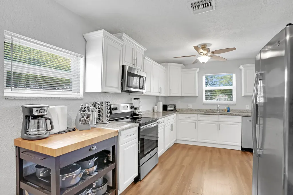 1325 SE 1st Avenue Deerfield Beach FL 33441