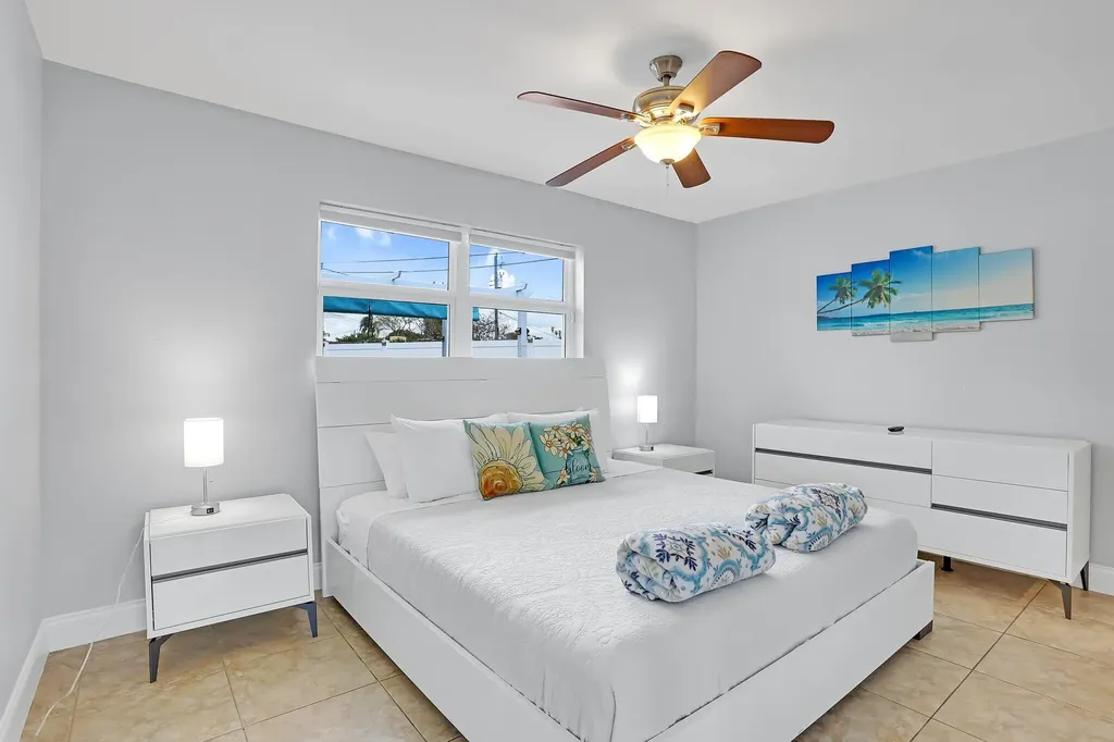 1325 SE 1st Avenue Deerfield Beach FL 33441