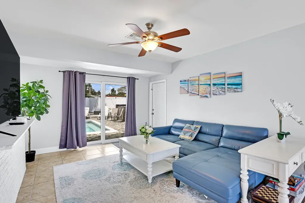 1325 SE 1st Avenue Deerfield Beach FL 33441
