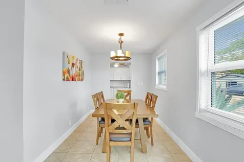 1325 SE 1st Avenue Deerfield Beach FL 33441