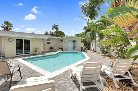 1325 SE 1st Avenue Deerfield Beach FL 33441