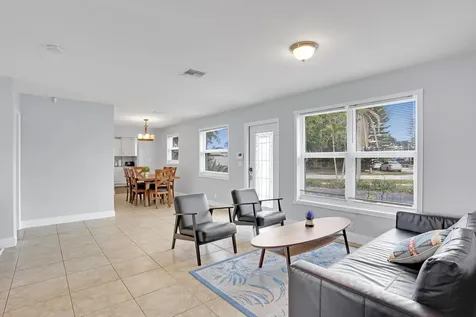 1325 SE 1st Avenue Deerfield Beach FL 33441