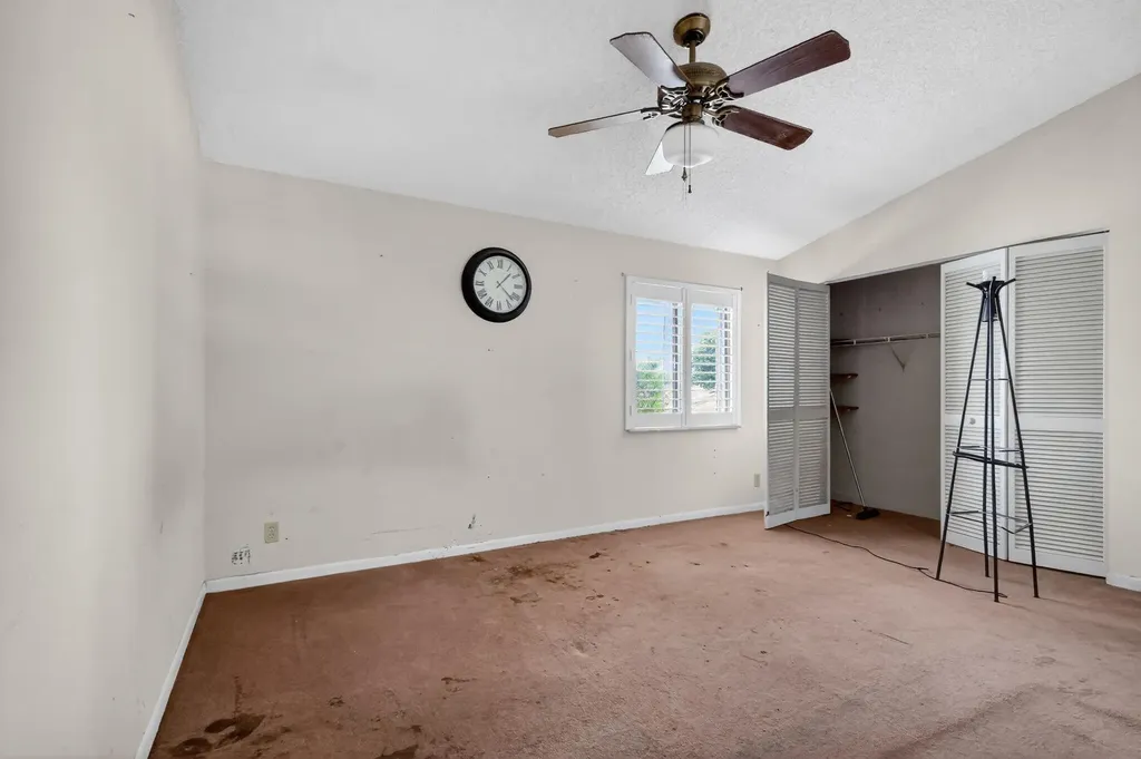 2641 W Gately Drive W West Palm Beach FL 33415