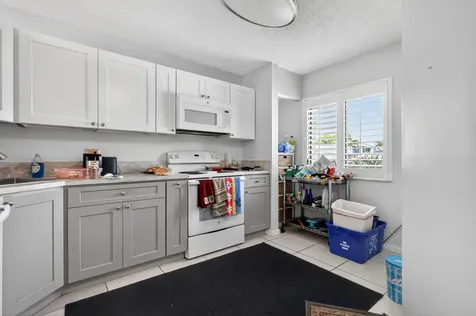 2641 W Gately Drive W West Palm Beach FL 33415