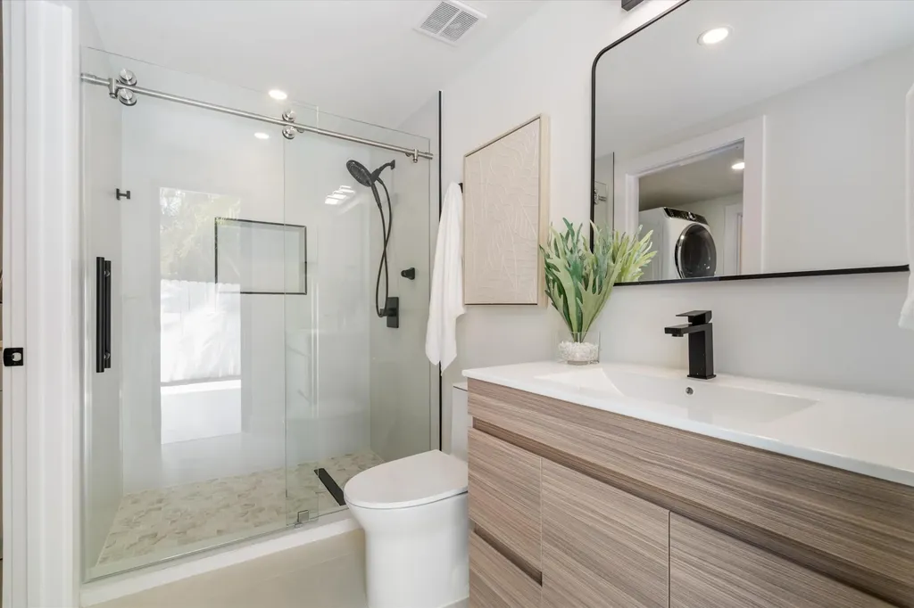 911 Mockingbird Lane Plantation FL 33324