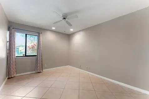 9272 Chelsea Drive S Plantation FL 33324