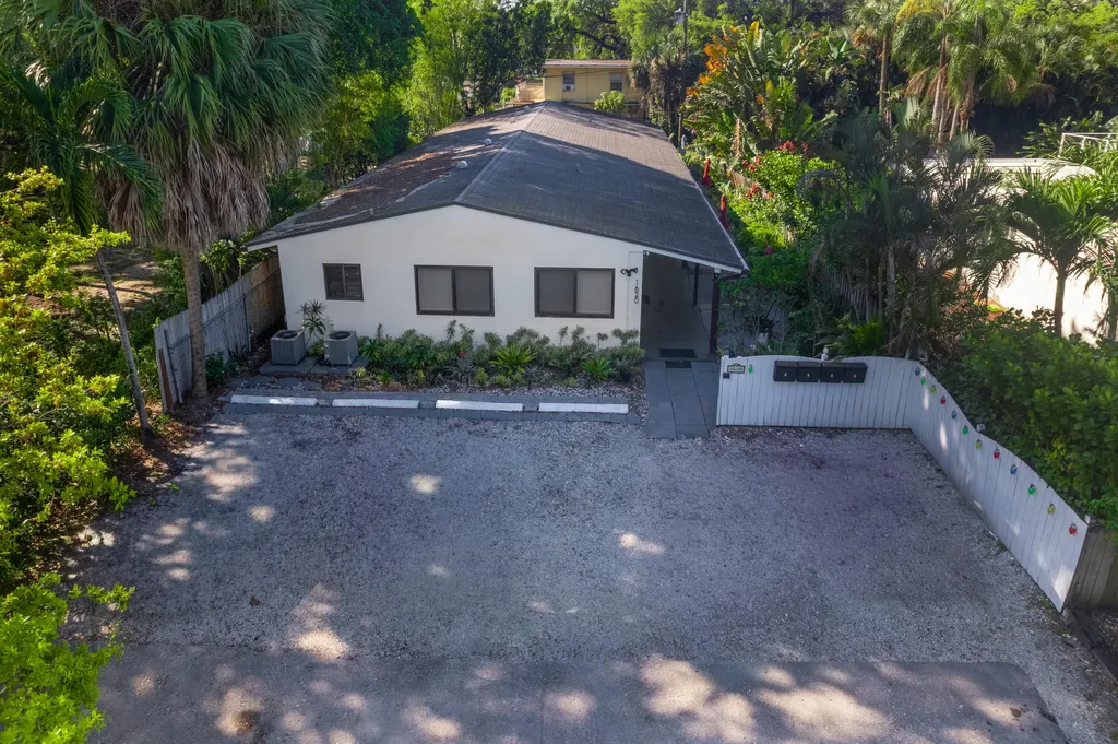 1620 SW 25th Street Fort Lauderdale FL 33315