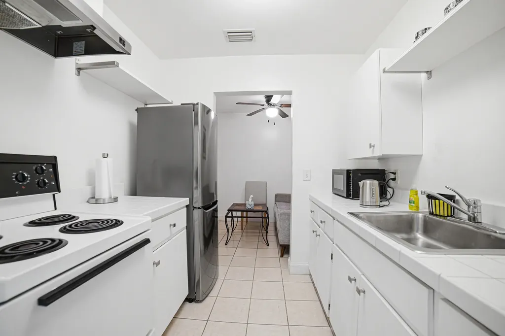 1620 SW 25th Street Fort Lauderdale FL 33315