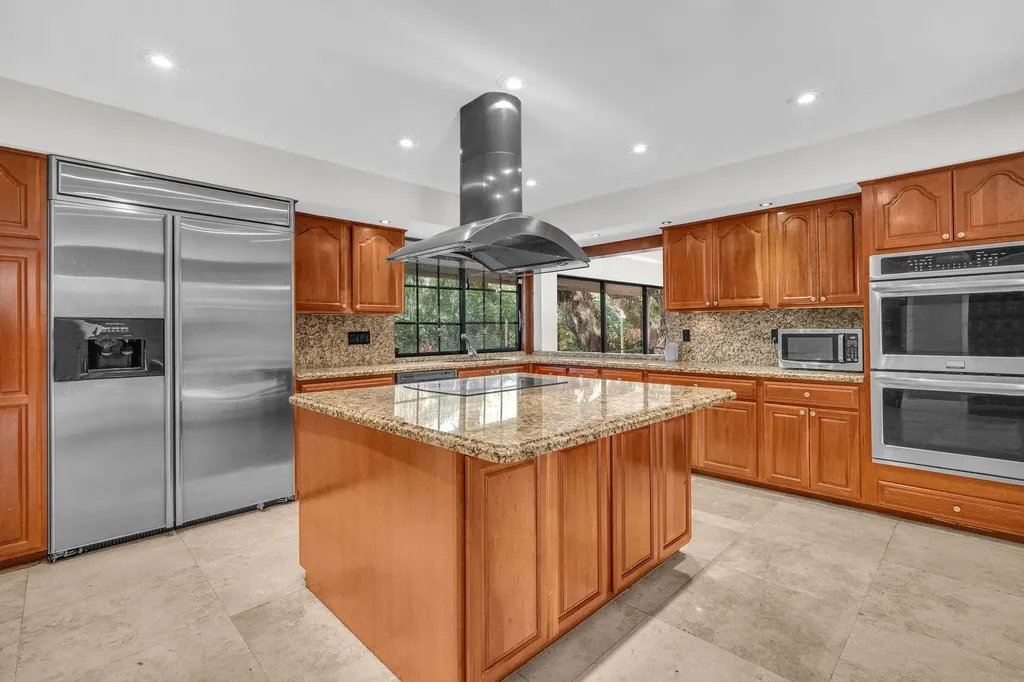 5820 SW 37th Terrace Fort Lauderdale FL 33312