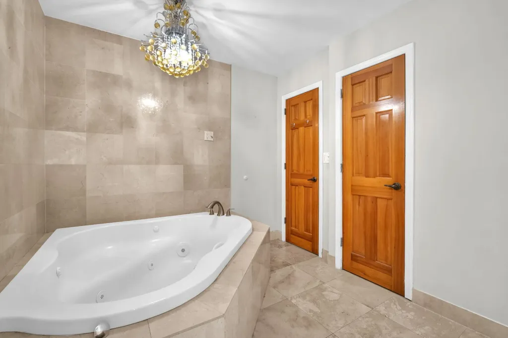 5820 SW 37th Terrace Fort Lauderdale FL 33312