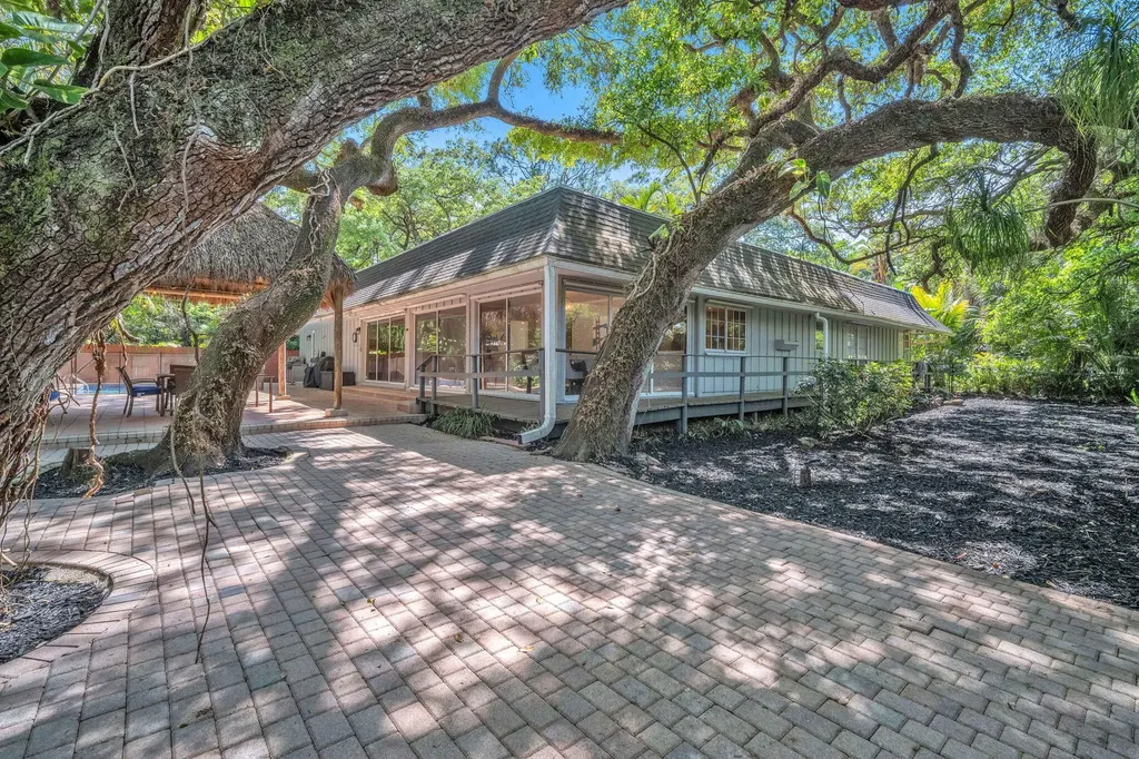 5820 SW 37th Terrace Fort Lauderdale FL 33312