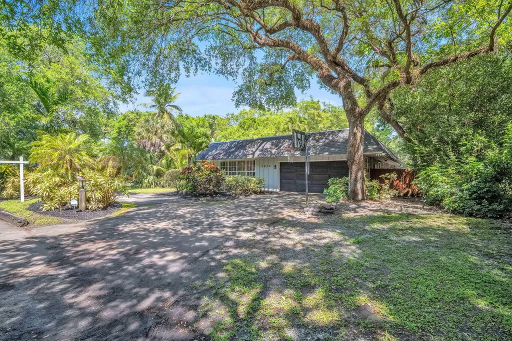 5820 SW 37th Terrace Fort Lauderdale FL 33312