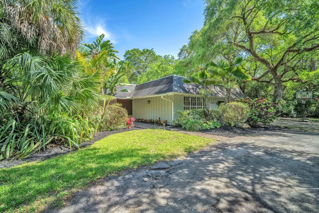 5820 SW 37th Terrace Fort Lauderdale FL 33312