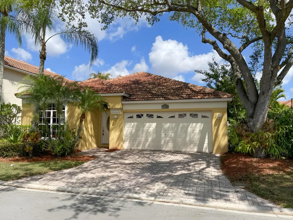 5338 Edenwood Lane Riviera Beach FL 33418