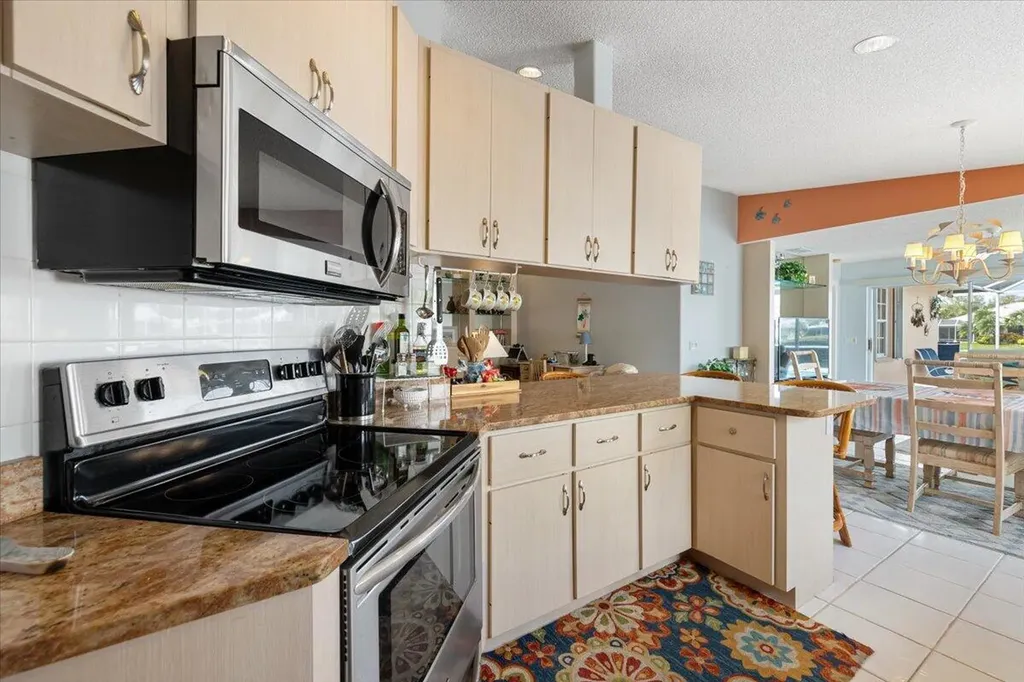 1283 NW Bentley Circle Port St Lucie FL 34986