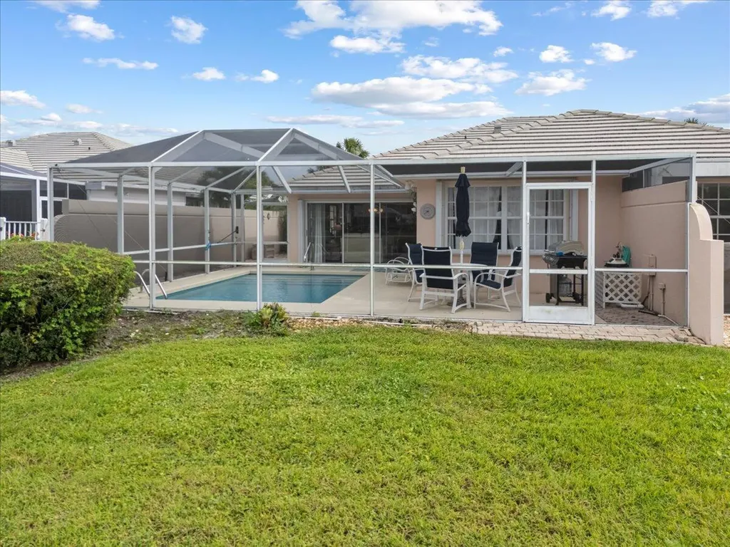1283 NW Bentley Circle Port St Lucie FL 34986