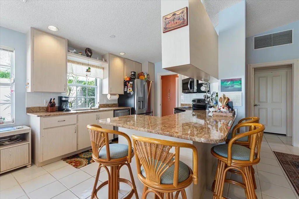 1283 NW Bentley Circle Port St Lucie FL 34986